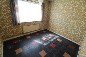 Bedroom- click for photo gallery